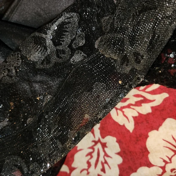 Formal/Prom - Picture 4 of 11